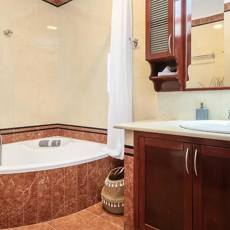 Irene Luxury Villa Sarakinádhon