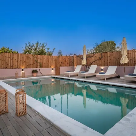 Irene Luxury Villa *