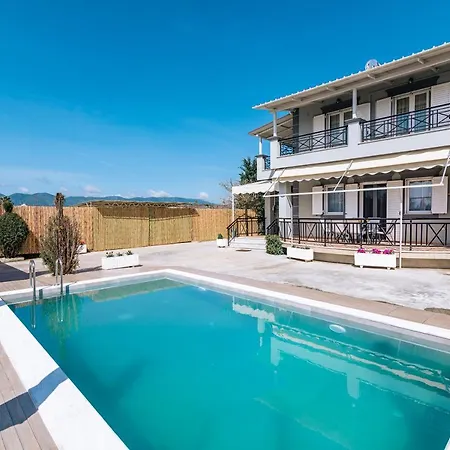 Irene Luxury Villa *